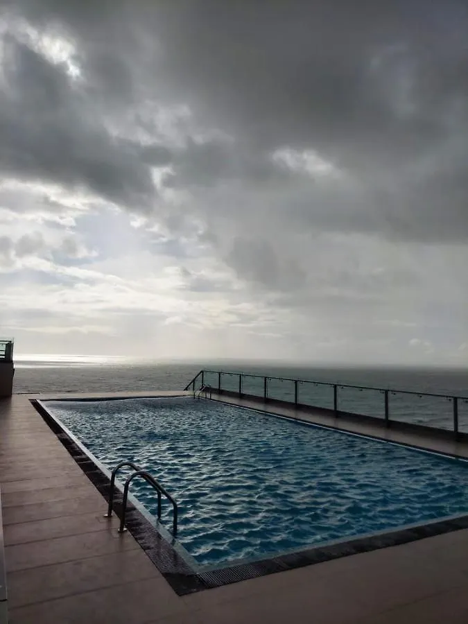Ocean Breeze Residence Negombo