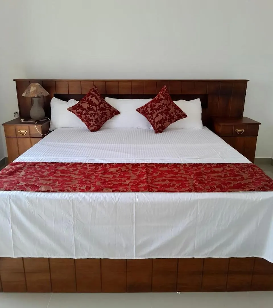 Ocean Breeze Residence Negombo